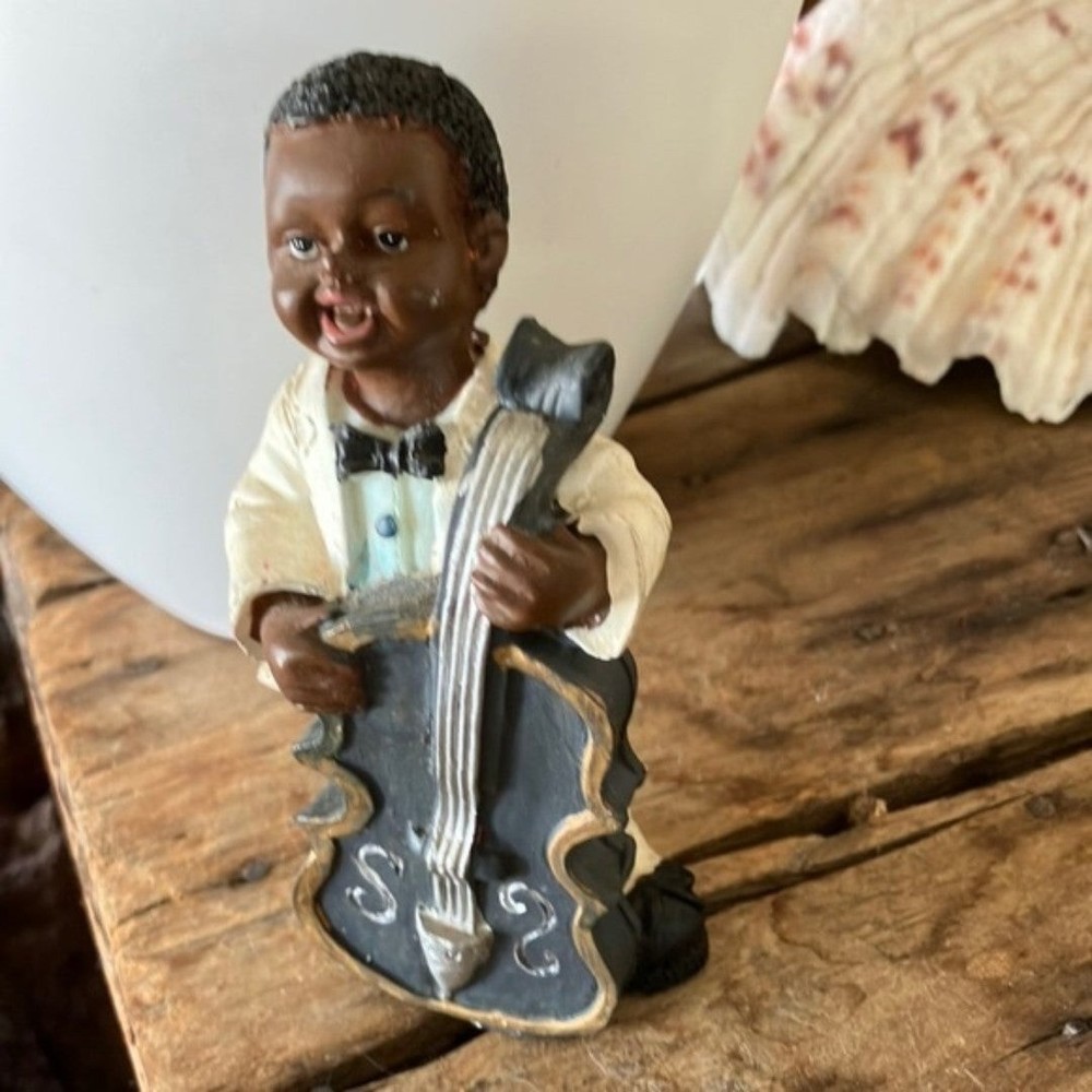 New Orleans Precious Child Jazz Musician  Resin 5 Tall Collectible
